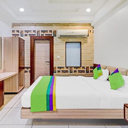 Treebo Taj Dream Hotel Agra  Eksteriør billede