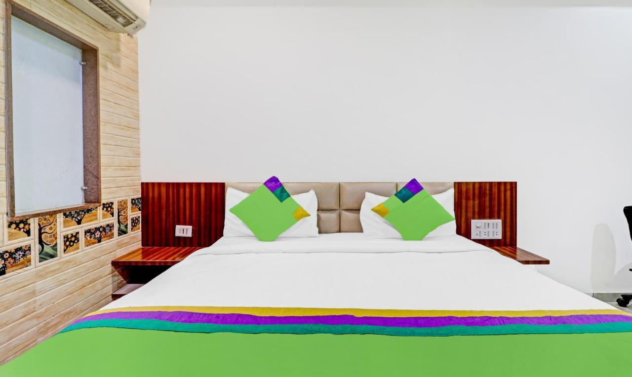 Treebo Taj Dream Hotel Agra  Eksteriør billede