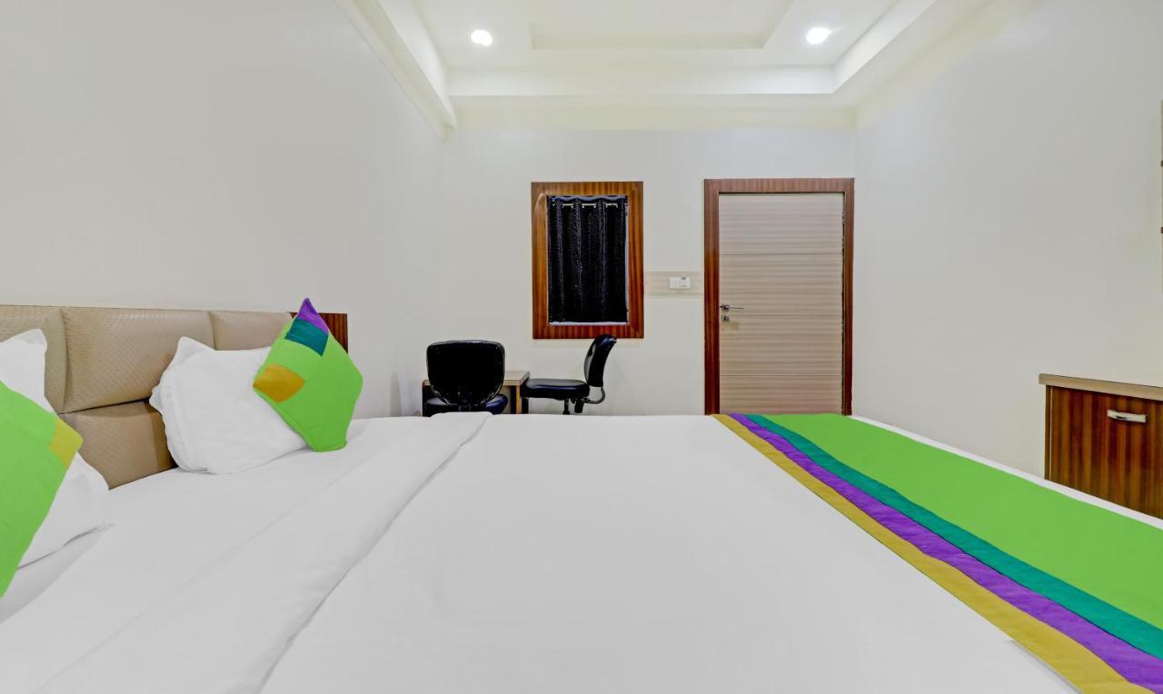 Treebo Taj Dream Hotel Agra  Eksteriør billede